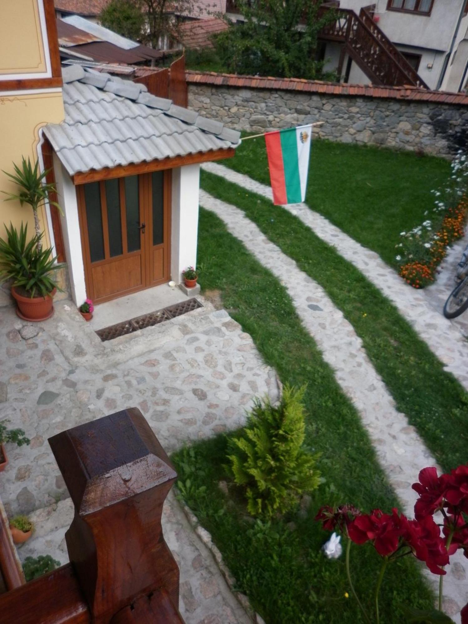 Guest House Mavrudieva Koprivshtitsa Exterior foto