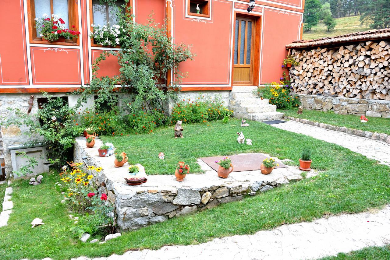 Guest House Mavrudieva Koprivshtitsa Exterior foto